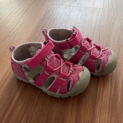 Keen Sz 7 Kids Sandals 