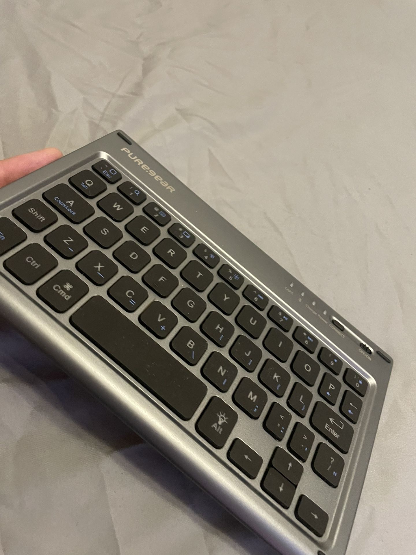 PureGear Bluetooth Keyboard(Only) 12$ Charging Cord Included..Getting Rid Of ASAP!!