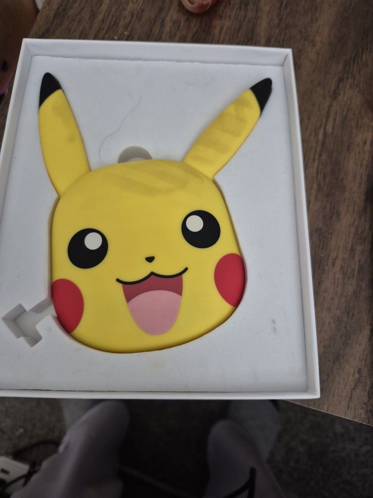 Pikachu Power Charger