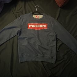 Museum Sweatshirt 