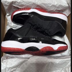 Jordan Retro Breds Lows 11s