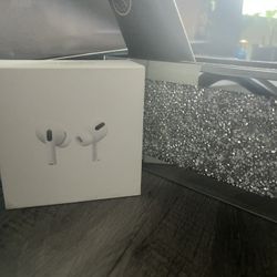 AirPods Pro’s 