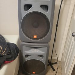 Jbl Eon 15 300w Powered