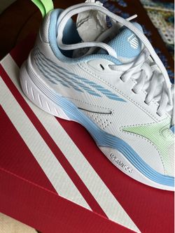 KSwiss tennis sneakers