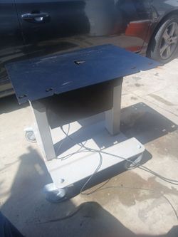 Heavy duty rooling Tool  stand