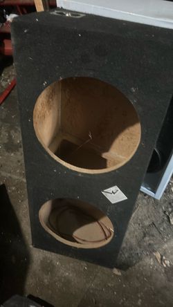 12 speaker box