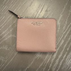 Beautiful Pink Kate Spade Wallet!