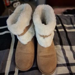 JUICY COUTURE ANKLE BOOTS