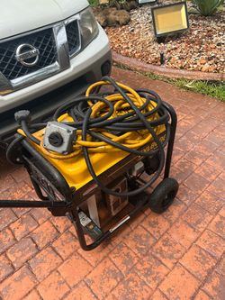 Garage keep, BRIGGS & STRATTON 120-VOLTS 15A FCI PROTECTED--EXL8000- 13500 Starting Watts electric start, set up to feed the entire house
