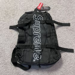 Supreme backpack sales fw18 size