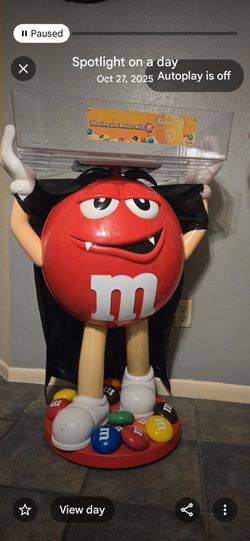 Halloween M&M Candy Display