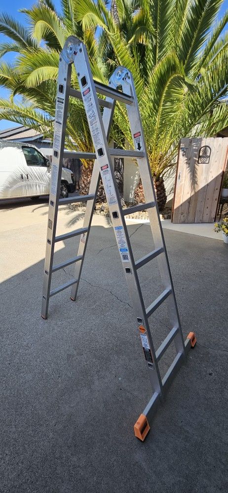 12 ft / 6ft Folding Ladder - Krause Trimatic