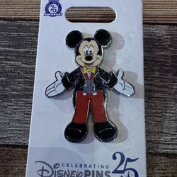 Disney Celebrating 25 Years Of Pin Trading Authentic Mickey Wearing Medal Pin