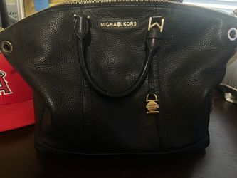 Black Michael Kors Purse