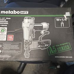 Metabo HPT 18 -Gauge 1/4-in Narrow crown Finish Pneumatic Stapler