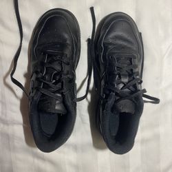 Nike Force 1 LE – Triple Black (Kids)