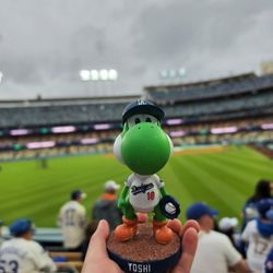 Yoshi Bobble Head