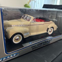 Scale 1:18 Chevrolet Special Deluxe Convertible de 1941
