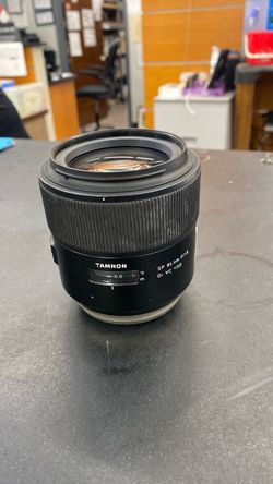 Tamron SP 85mm f/1.8 Di VC USD Lens