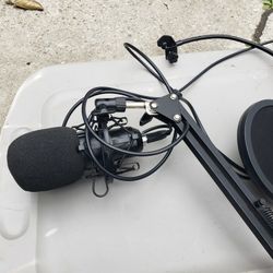 Microphone