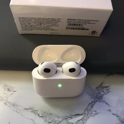 Brand (NEW) Apple Airpods 3nd Generation -Shipping On All Orders-