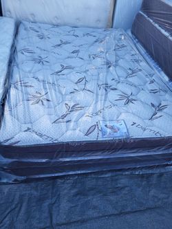 Brand New Queen Size pillowtop mattress included box spring Free Delivery depends on location