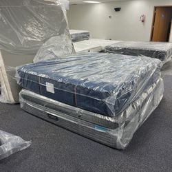 Mattress Clear out!! New Inventory!! Finance Deals!!