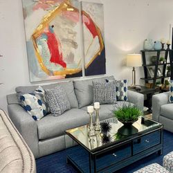 LARGE TWO-PIECE WALL ART 