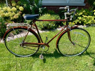 Vintage 1970s Raleigh Sprite 23” frame bicycle