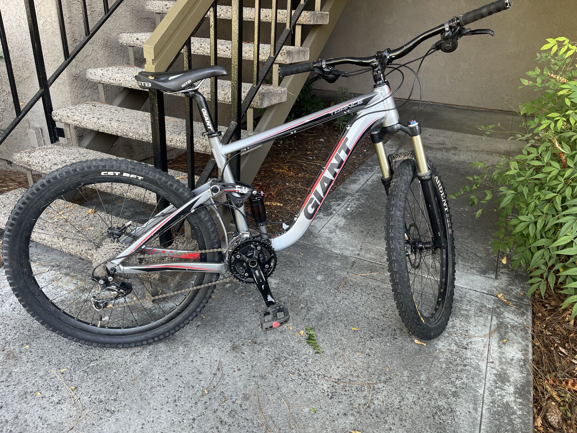 Giant Trance Mountain Bike