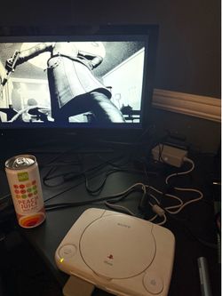 Sony PlayStation PS1 Slim console, cords and controller TESTED