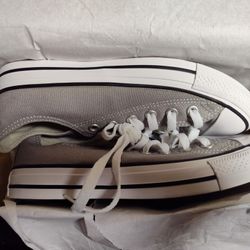 Grey Converse Size 6 Men Size 8 Women 