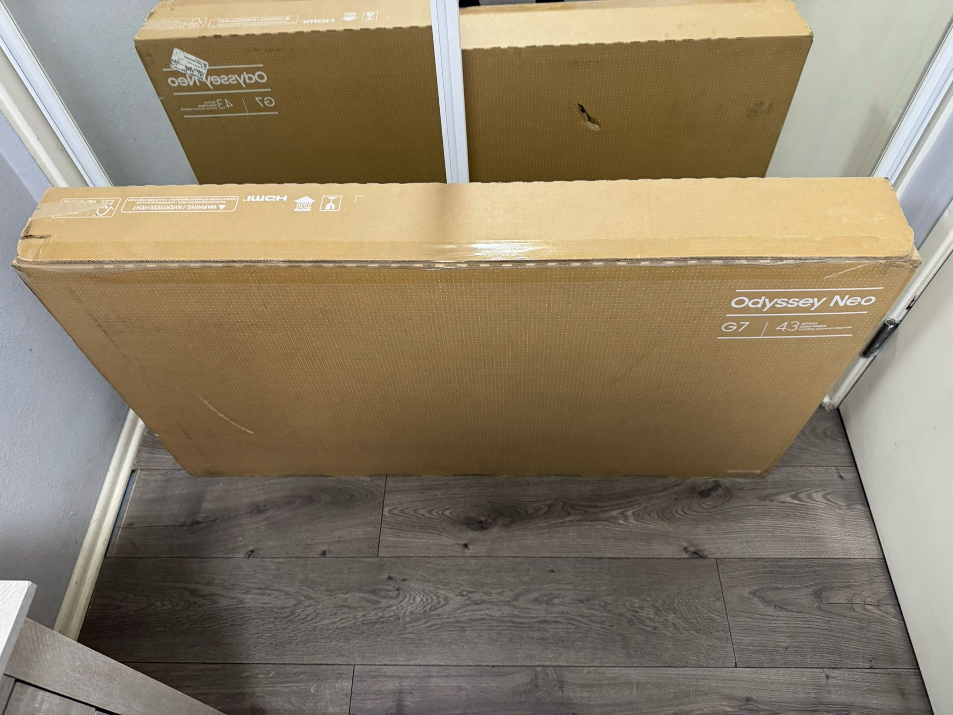 SAMSUNG 43" Odyssey Neo G7 Series 4K UHD Smart Gaming Monitor