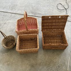 4 Baskets