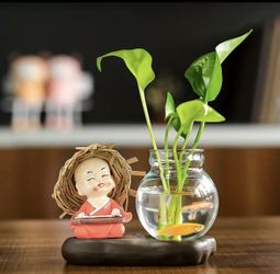 1pc Vase With Little Monk 