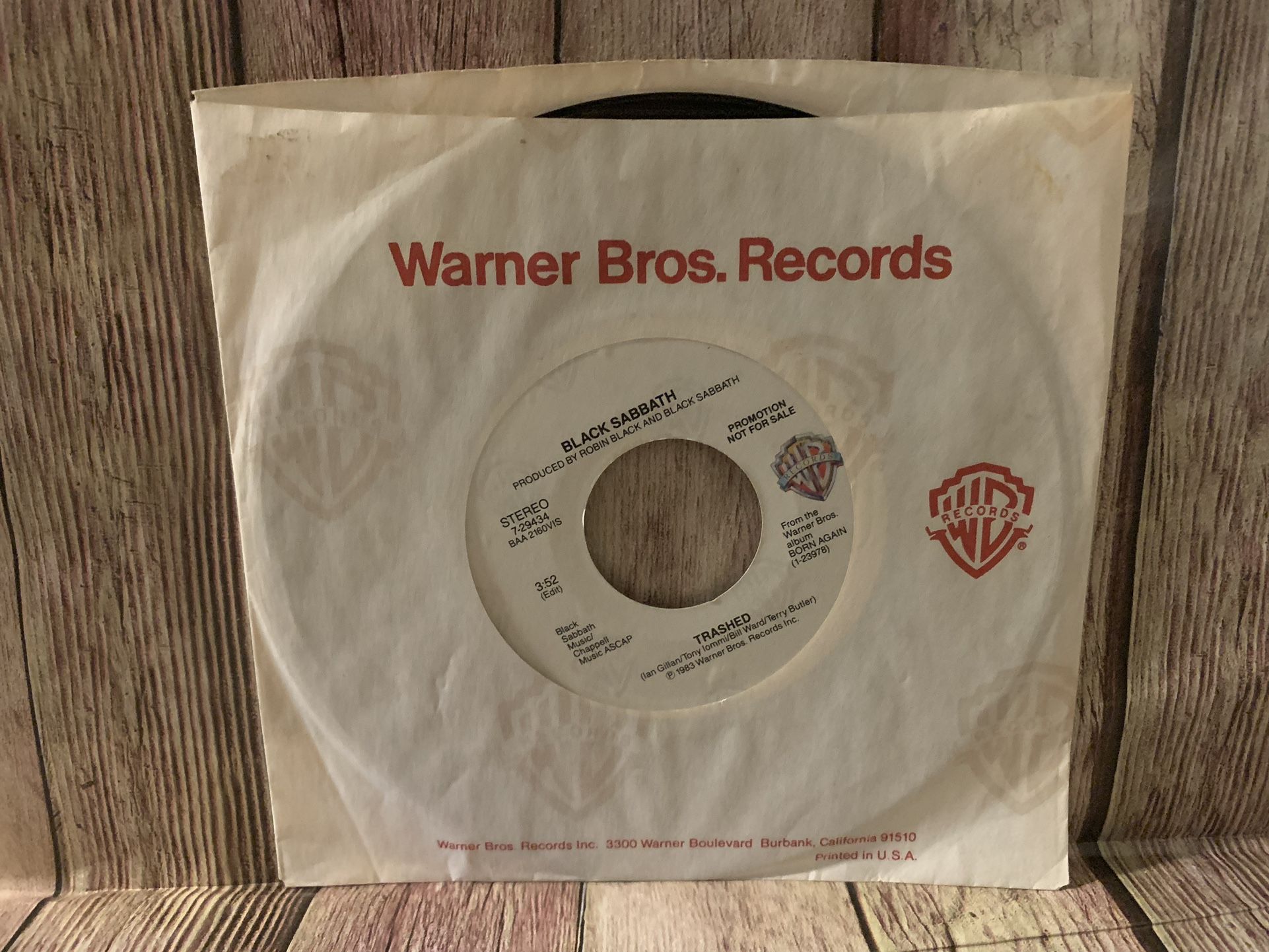 Black Sabbath TRASHED 7" Vinyl 45rpm Warner Bros. 7-29434 US 1983 EX (Allied Pressing)