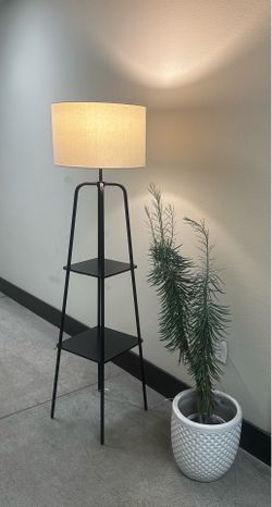 Floor lamp