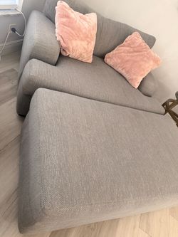 Oversized Chaise Lounge