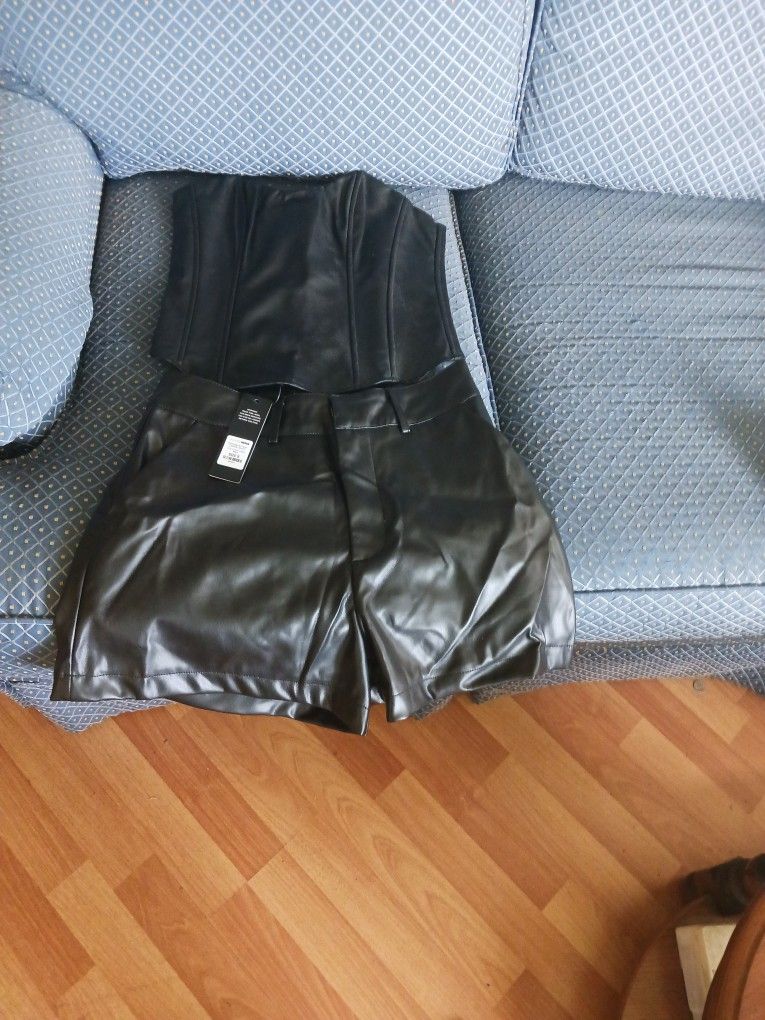 Shorts And Bustier New