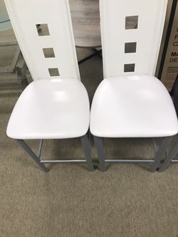 Nice white pair of bar stools new