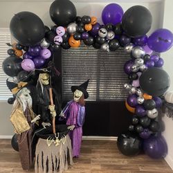 Halloween Balloon Arch 