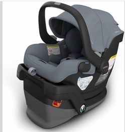 Uppababy Car seat and Accessories