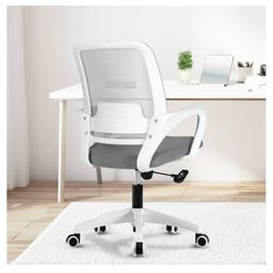 Ergonomic Mesh Office Chair – Grey/White