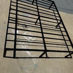 Metal Queen Bed frame 