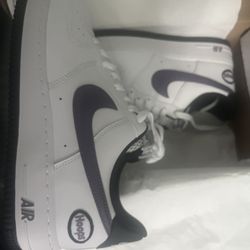 Nike Air Force 1