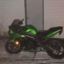 2011 Kawasaki ninja 600, 12k Miles