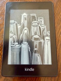 Kindle Paperwhite 10th generation 32GB - excellent condition!