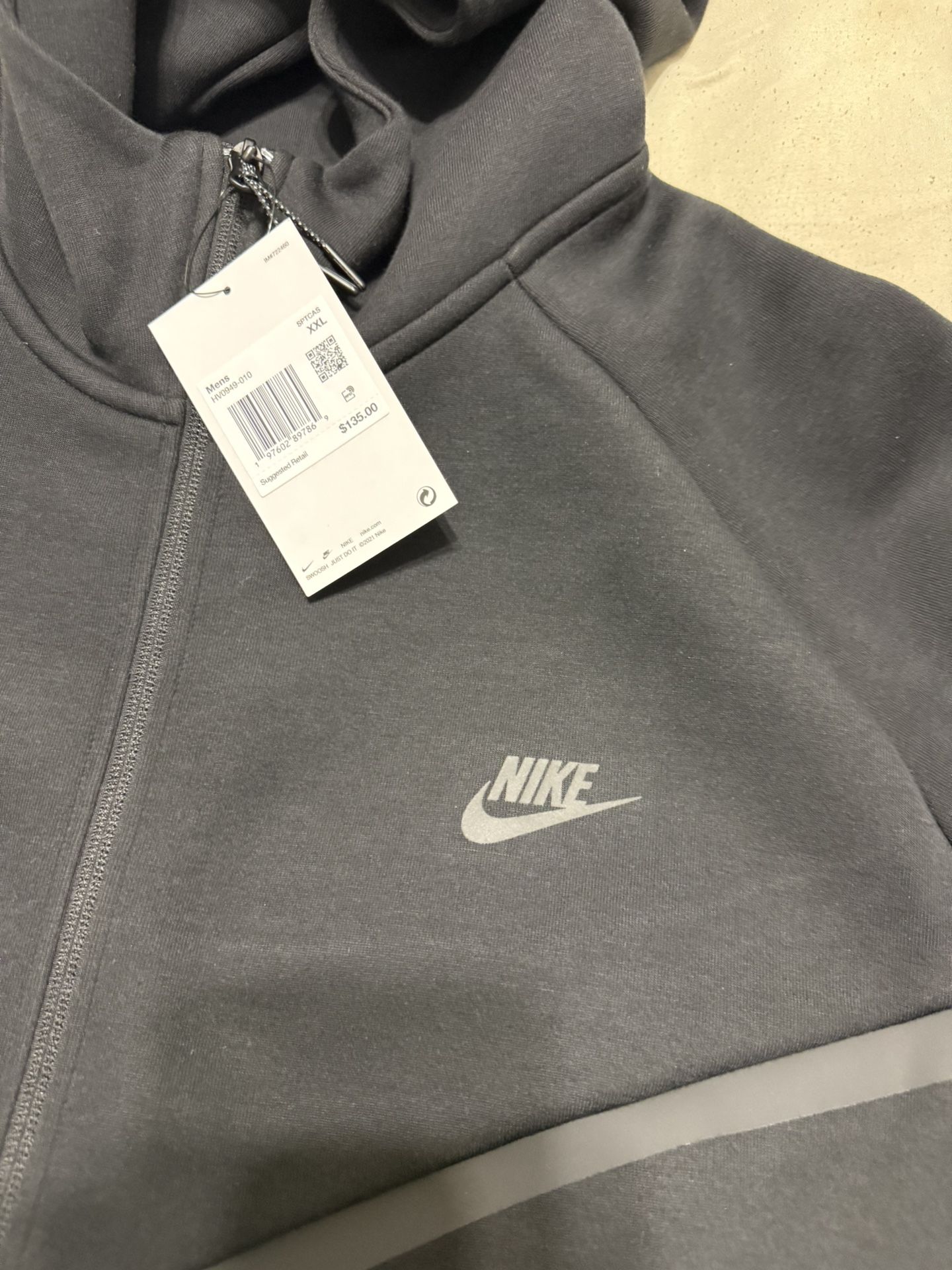 New Nike black tech fleece hoodie men’s 2x