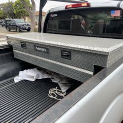 Husky Bed tool box