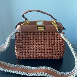 New Fendi Iconic Peekaboo Brown Leather  Bag